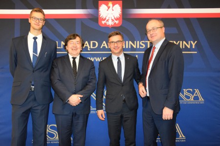 Click to zoom the picture.