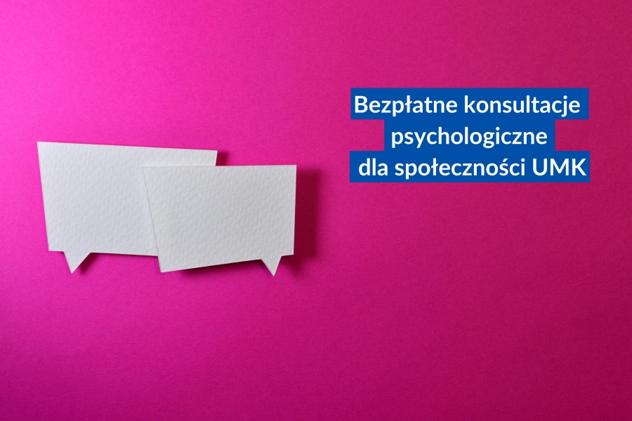 Dwa dymki komiksowe na różowym tle.