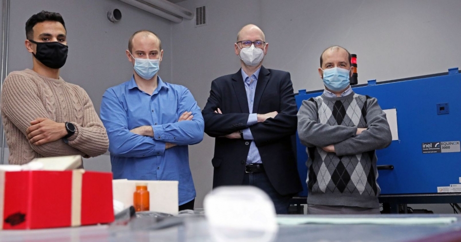 Od lewej: mgr Abdellach Bachiri, dr inż. Michał Makowski, prof. dr hab. Winicjusz Drozdowski oraz dr Marcin E. Witkowski