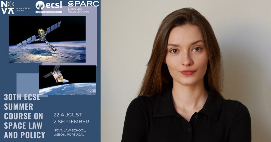 Po lewej stronie widnieje plakat zapowiadający letni kurs prawa kosmicznego i astropolityki, a po prawej umieszczone jest zdjęcie portretowe Julii Jeki