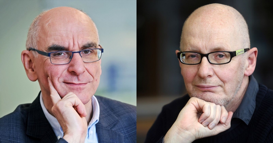 Zdjęcia portretowe obu profesorów - mężczyźni w średnim wieku, każdy w okularach.