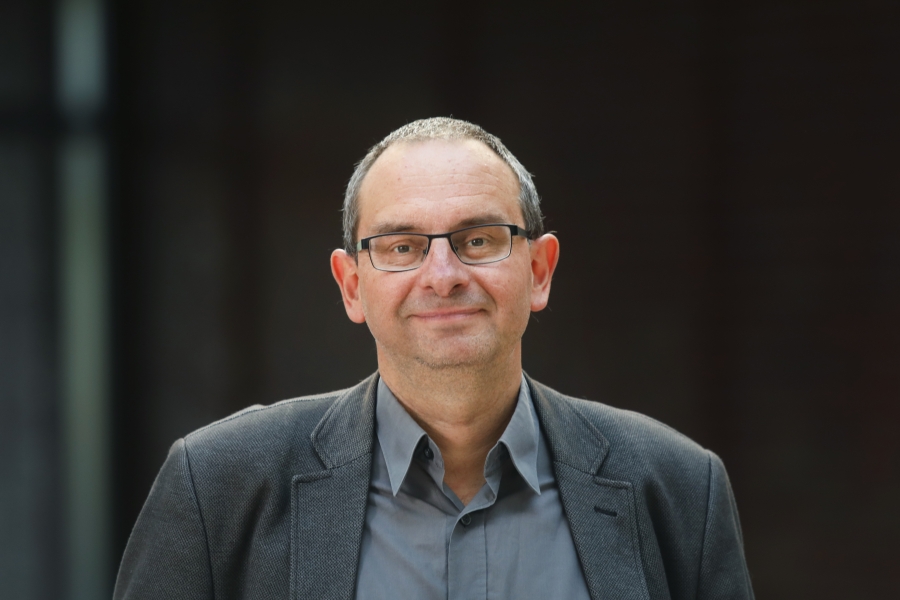 prof. dr hab. Szymon Olszaniec