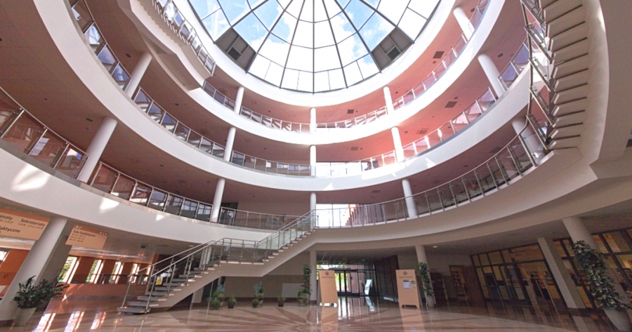Budynek Collegium Humanisticum UMK w Toruniu