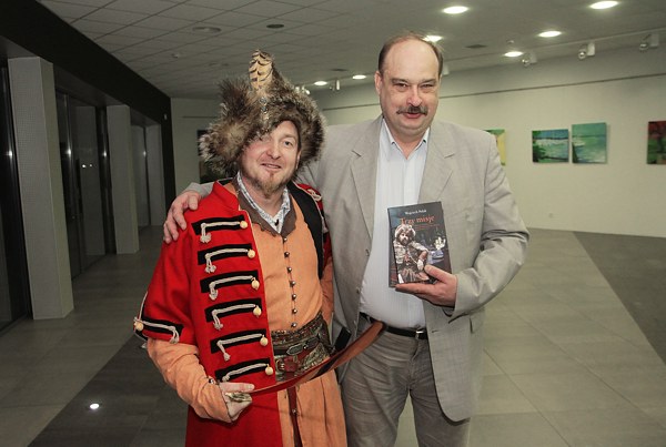 Prof. Polak (po prawej) podczas spotkania [fot. Andrzej Romański]