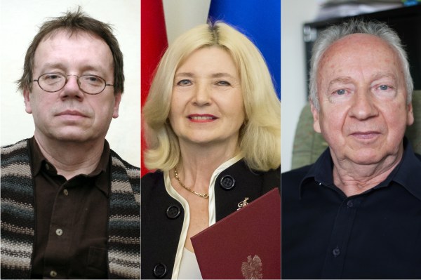Od lewej: prof. Gramatyka, prof. Konarska-Wrzosek i prof. Lutrzykowski [fot. Ze zbiorów prof. Gramatyki, Wojciech Olkuśnik oraz Andrzej Romański]