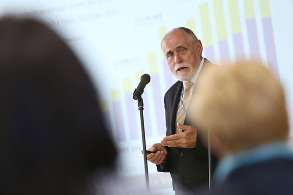 Głowny organizator konferencji, prof. Włodzimierz Karaszewski [fot. Andrzej Romański]