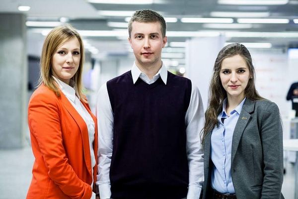Na zdjęciu: Justyna Rokita (UMCS), Jakub Rzeszowski (UMK) i Sylwia Gamoń (Politechnika Śląska). [fot. Jowita Romaniuk]